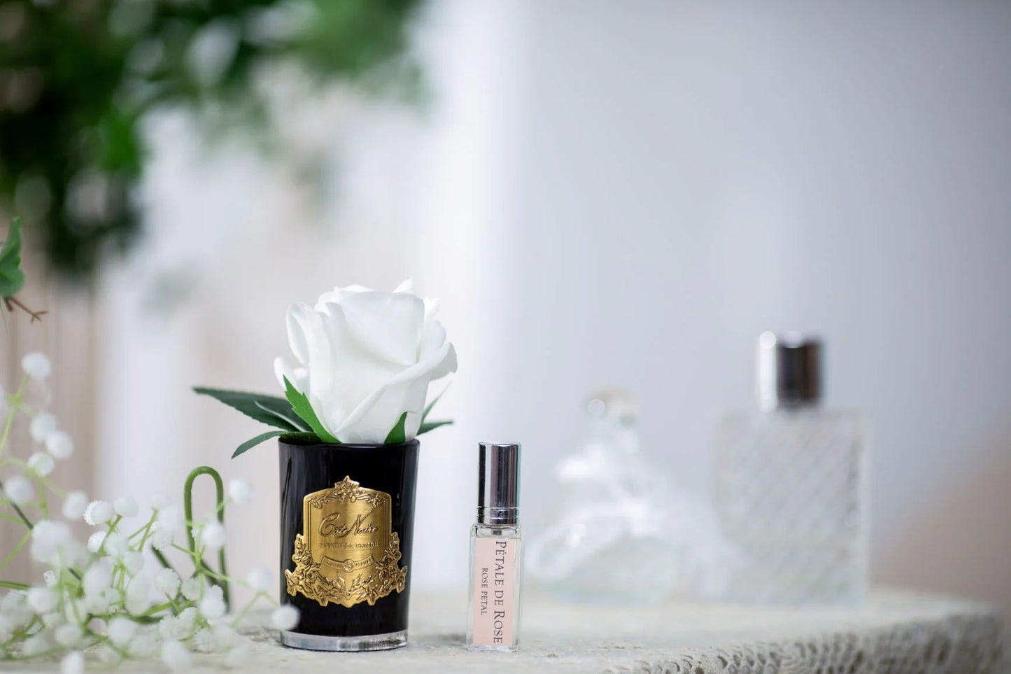 Cote Noire Rose Bud Perfumed Natural Touch Ivory White Black Glass With Gold Crest