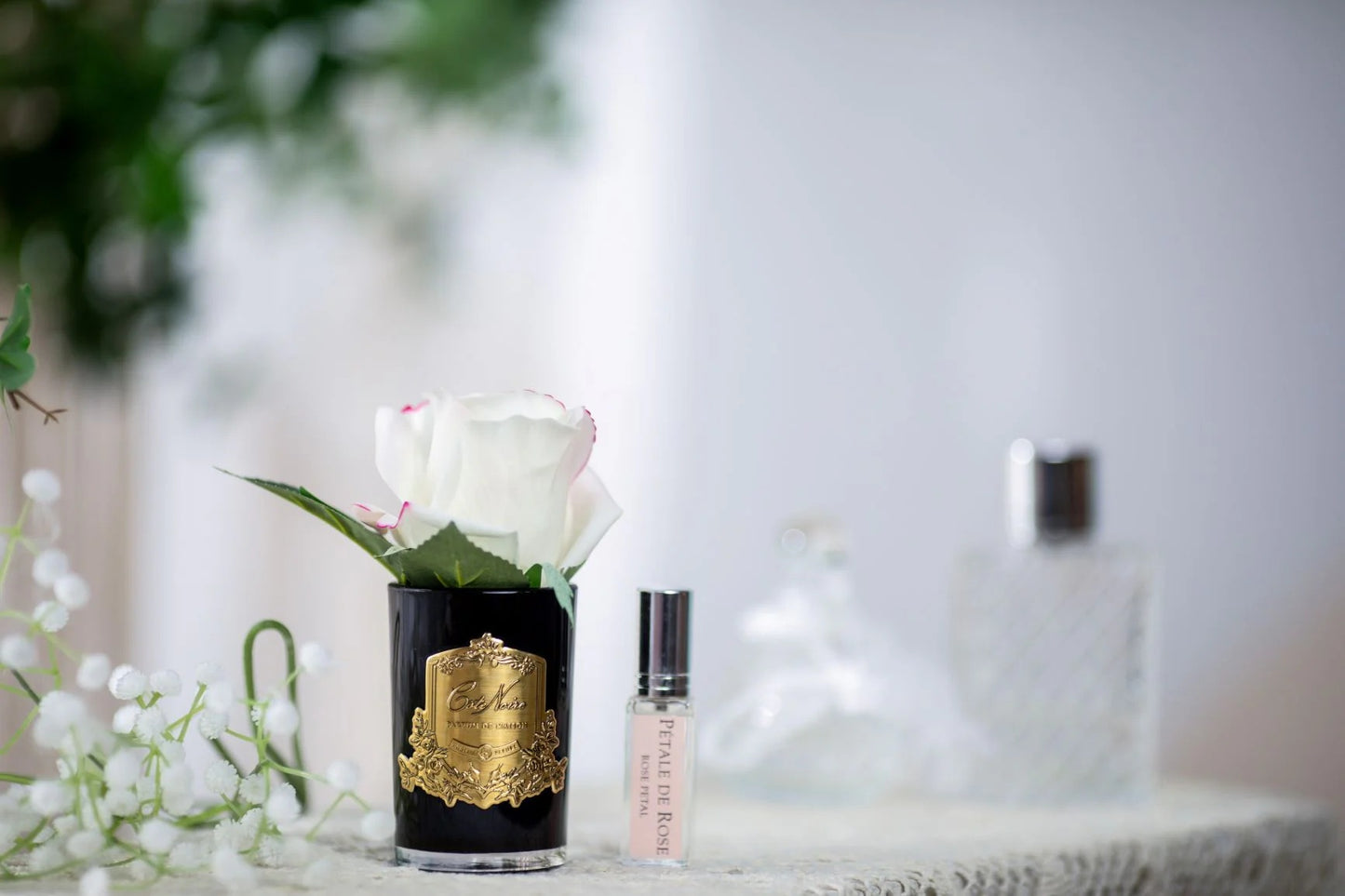 Cote Noire Rose Bud Perfumed Natural Touch Pink Blush Black Glass With Gold Crest
