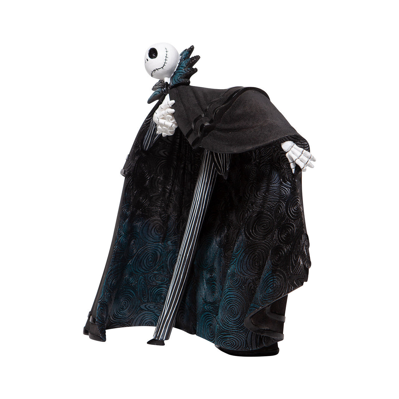 DISNEY SHOWCASE JACK SKELLINGTON WITH CAPE 18.5CM