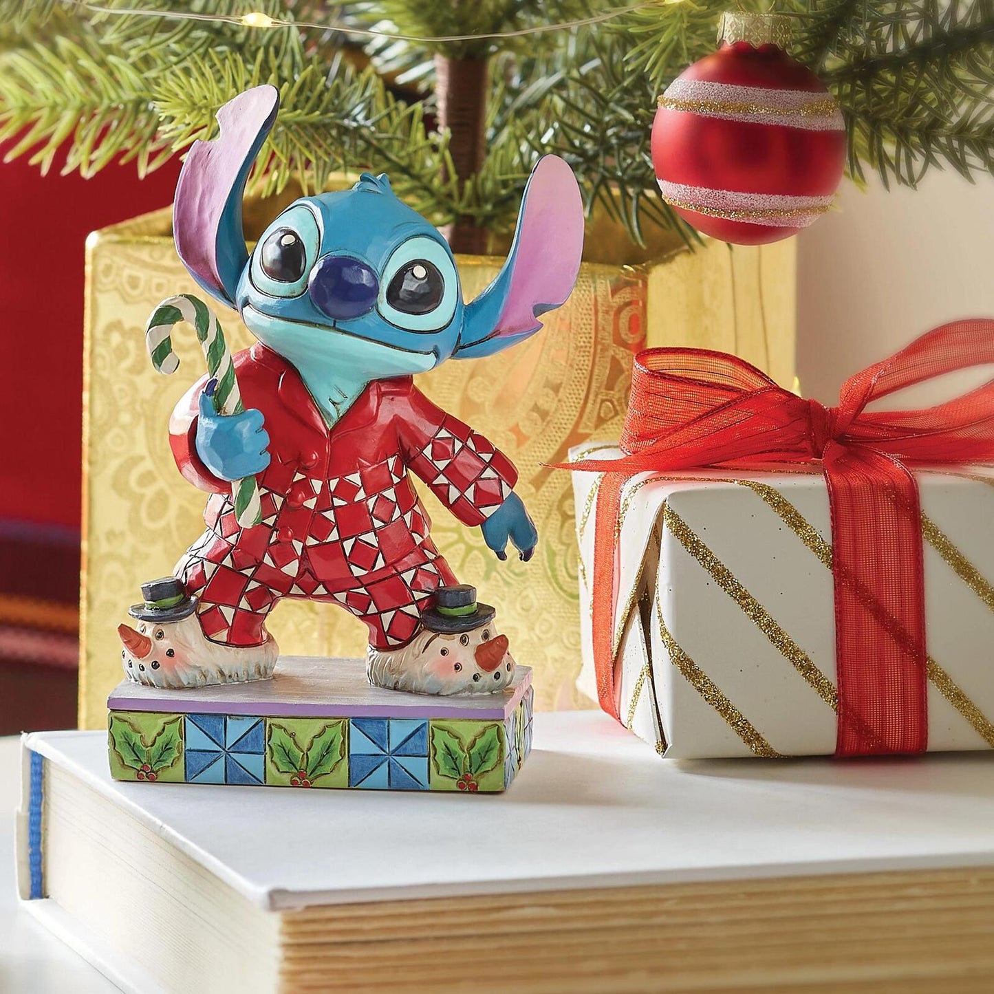 DISNEY TRADITIONS BY JIM SHORE CHRISTMAS STITCH IN XMAS PJS