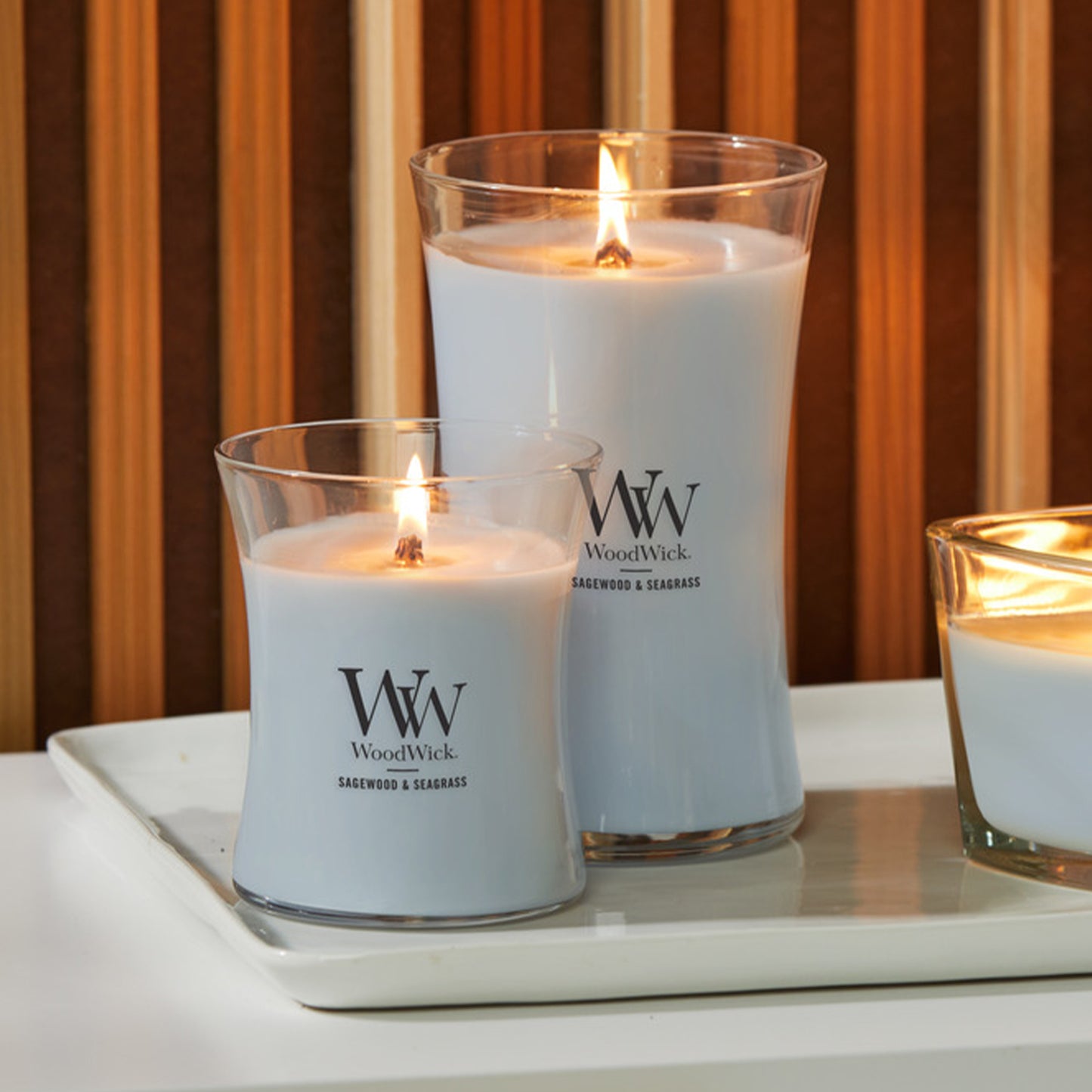 WOODWICK CANDLE MEDIUM SAGEWOOD & SEAGRASS