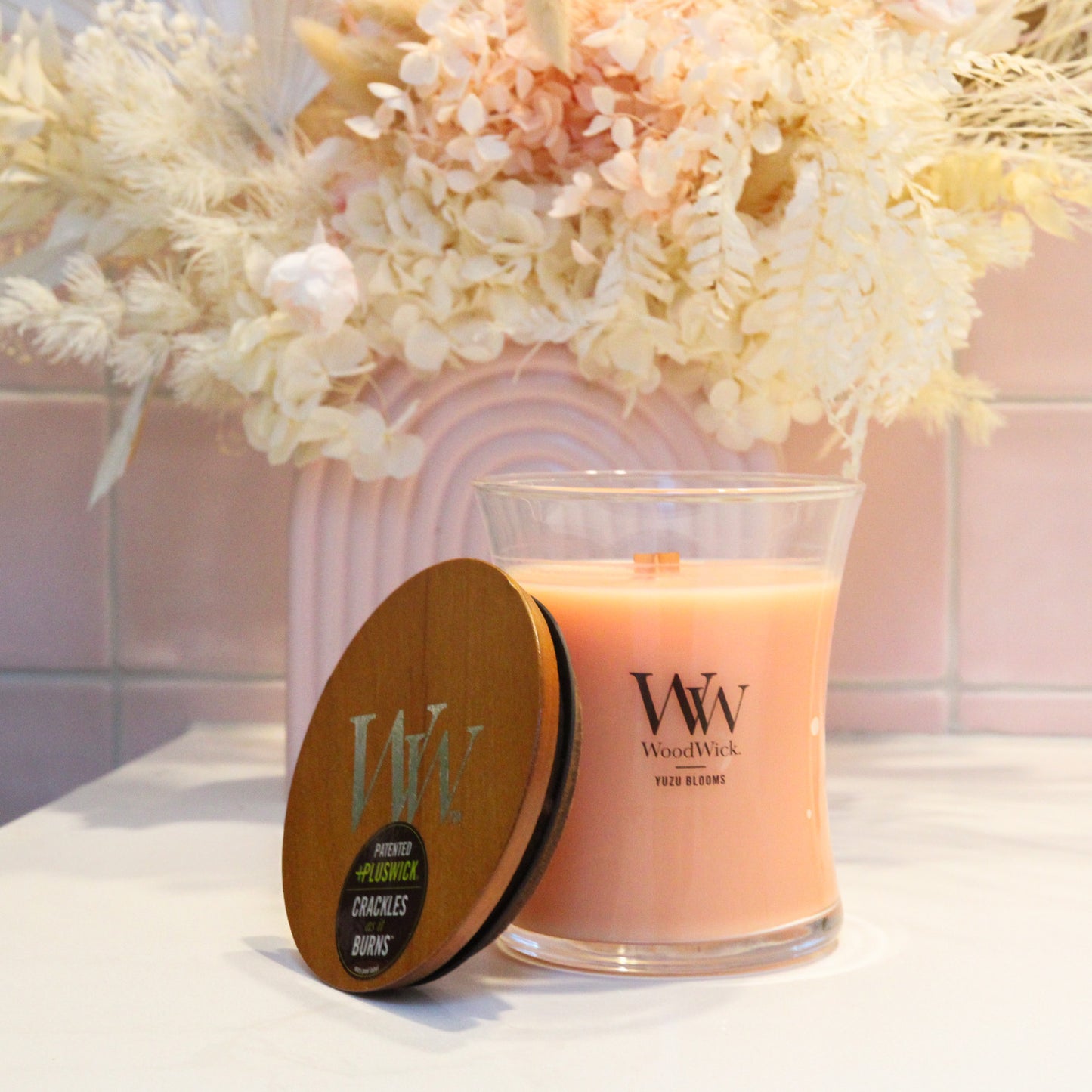 WOODWICK CANDLE MEDIUM YUZU BLOOMS