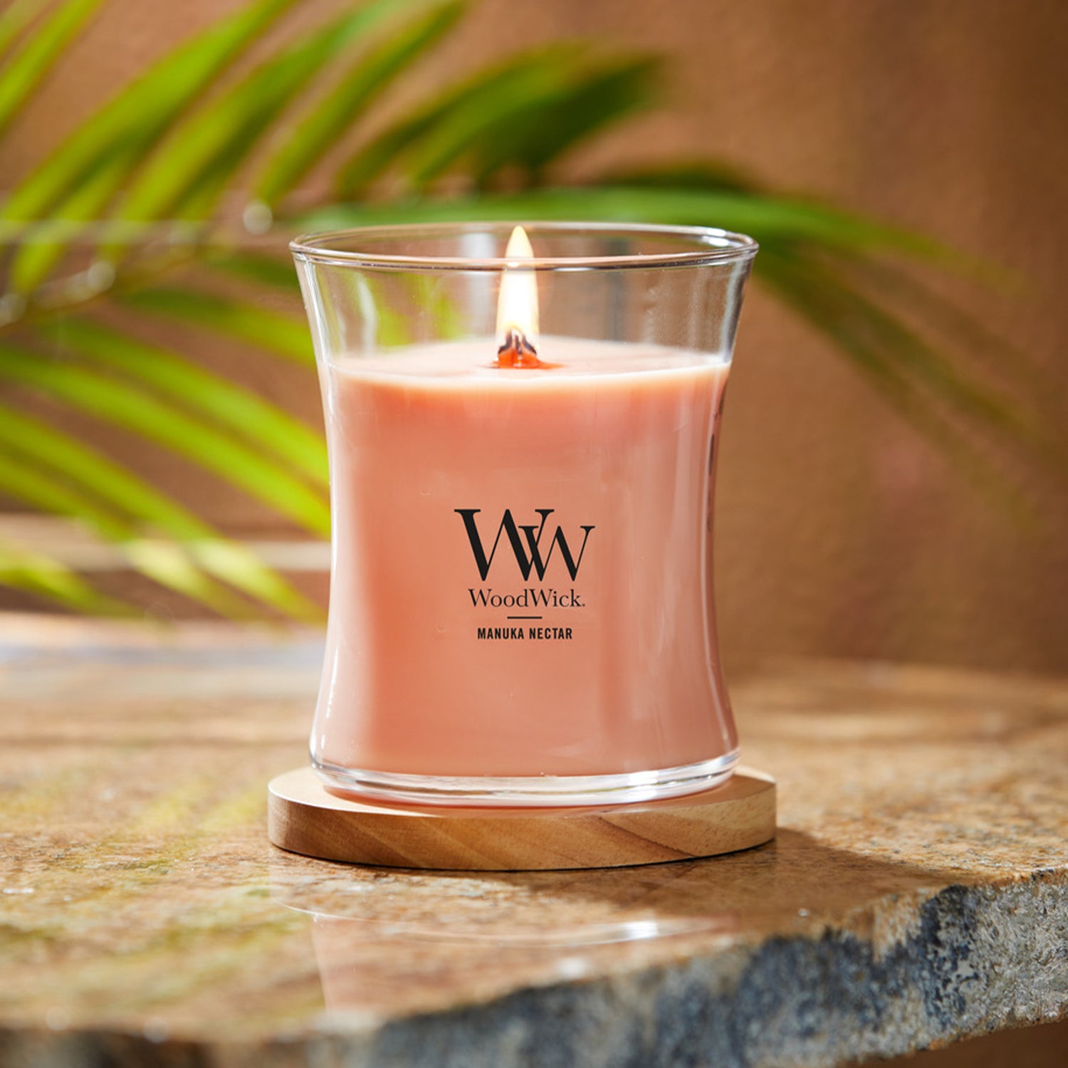 WOODWICK CANDLE MEDIUM MANUKA NECTAR