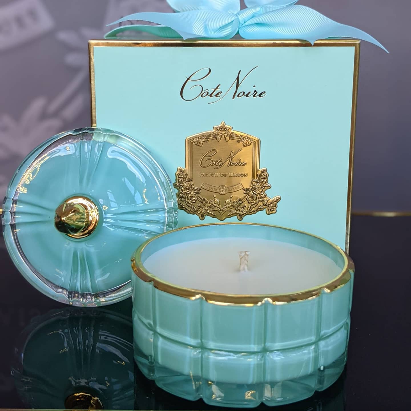 COTE NOIRE CANDLE ART DECO TIFFANY BLUE & GOLD PERSIAN LIME