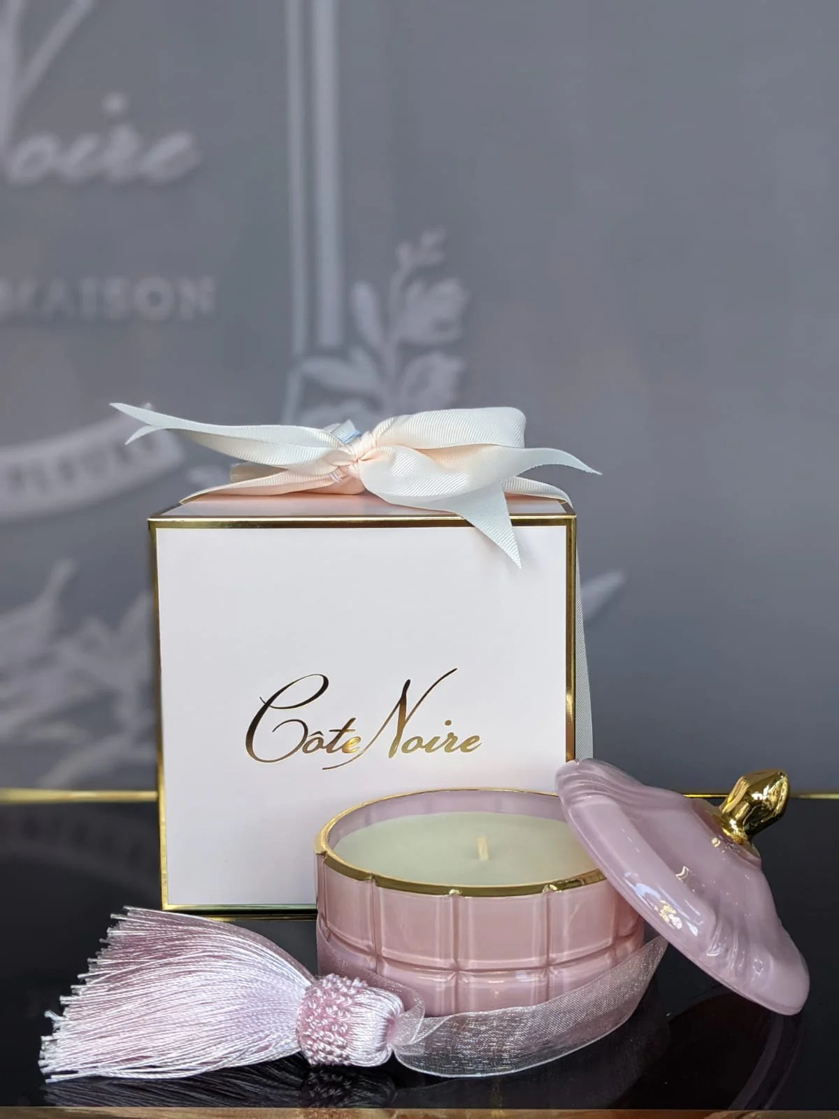 COTE NOIRE CANDLE ART DECO PINK & GOLD PINK CHAMPAGNE