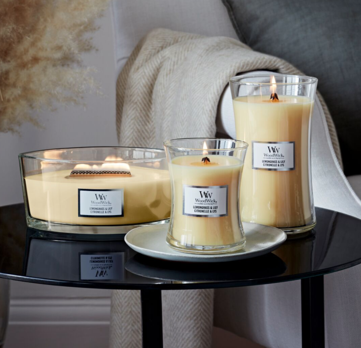 WOODWICK CANDLE MEDIUM LEMONGRASS & LILY