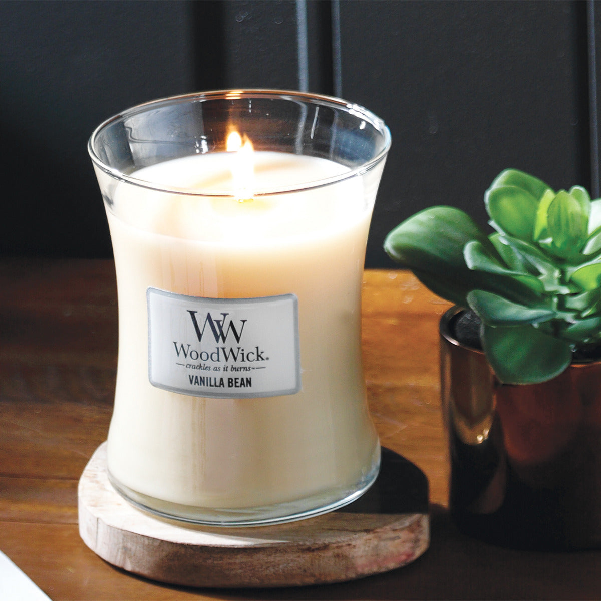 WOODWICK CANDLE MEDIUM VANILLA BEAN