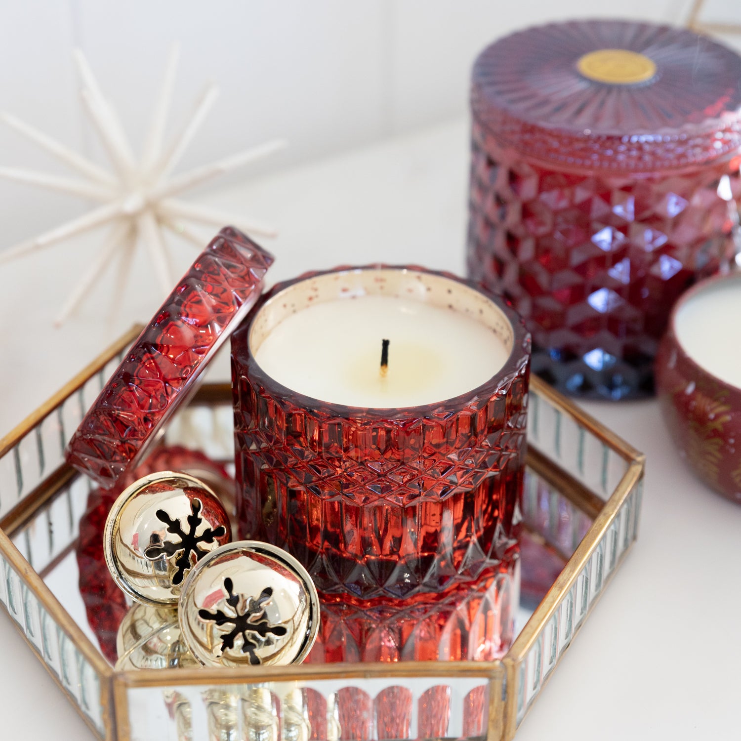 THE SOI CO PETITE SHIMMER CANDLE GILDED CINNAMON