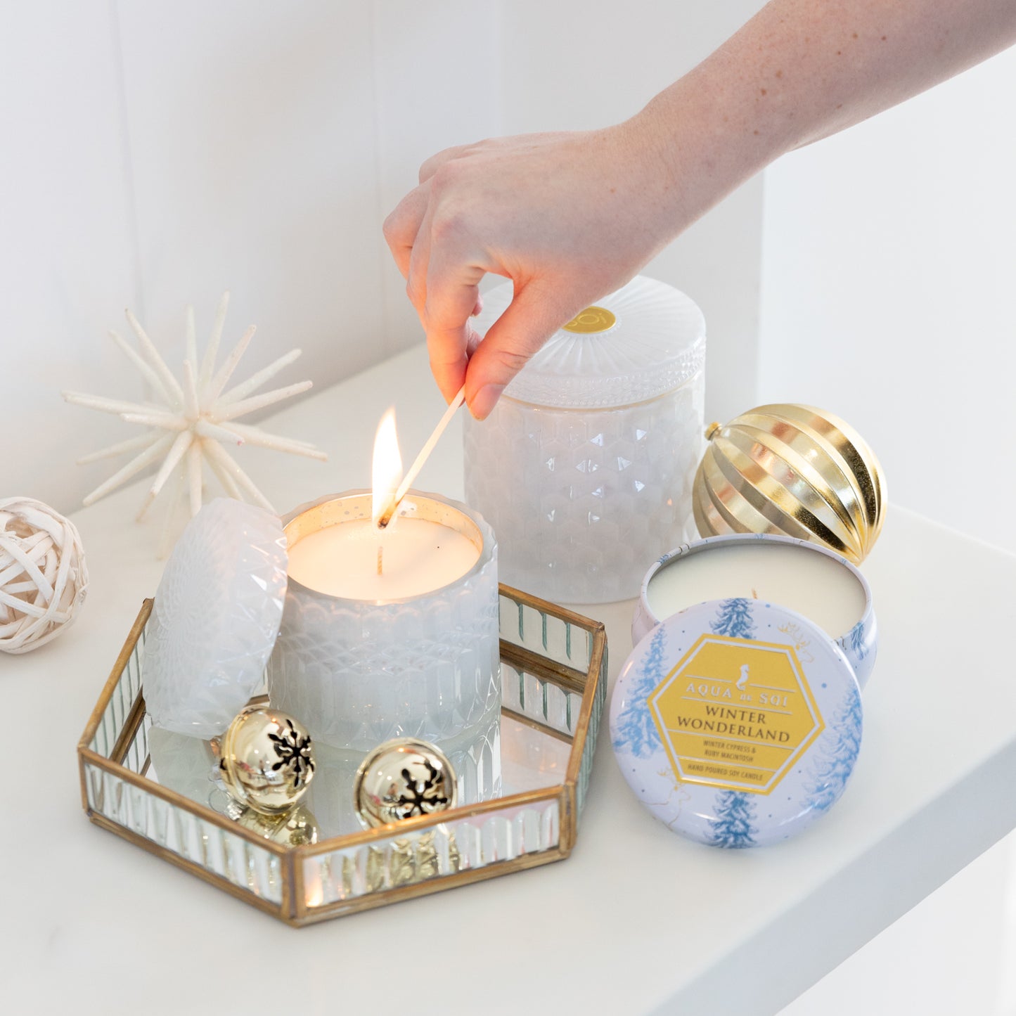 THE SOI CO PETITE SHIMMER CANDLE WINTER WONDERLAND