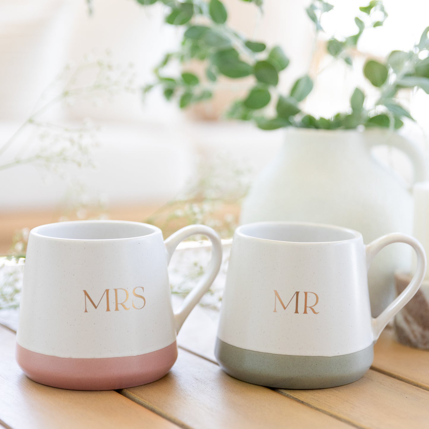 WEDDING MUG SET MR & MRS