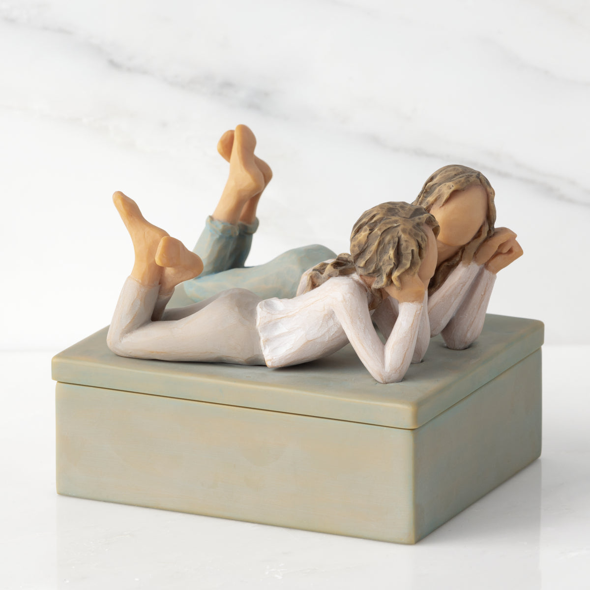 WILLOW TREE - FRIENDS FOREVER KEEPSAKE BOX