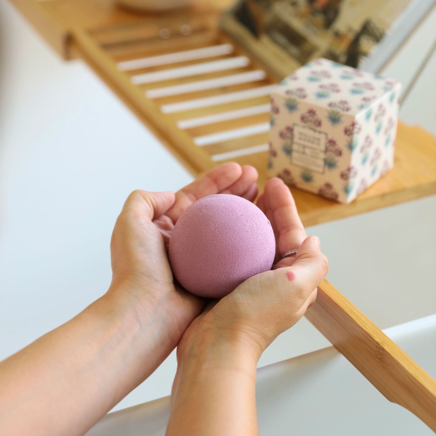 William Morris at Home Beautiful Sleep Lavender Bath Bomb