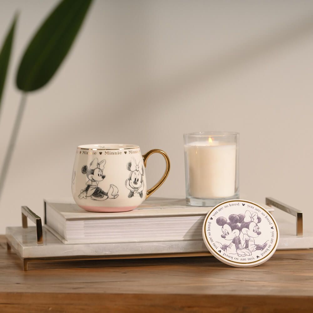 DISNEY CLASSIC COLLECTABLE MUG MINNIE MOUSE