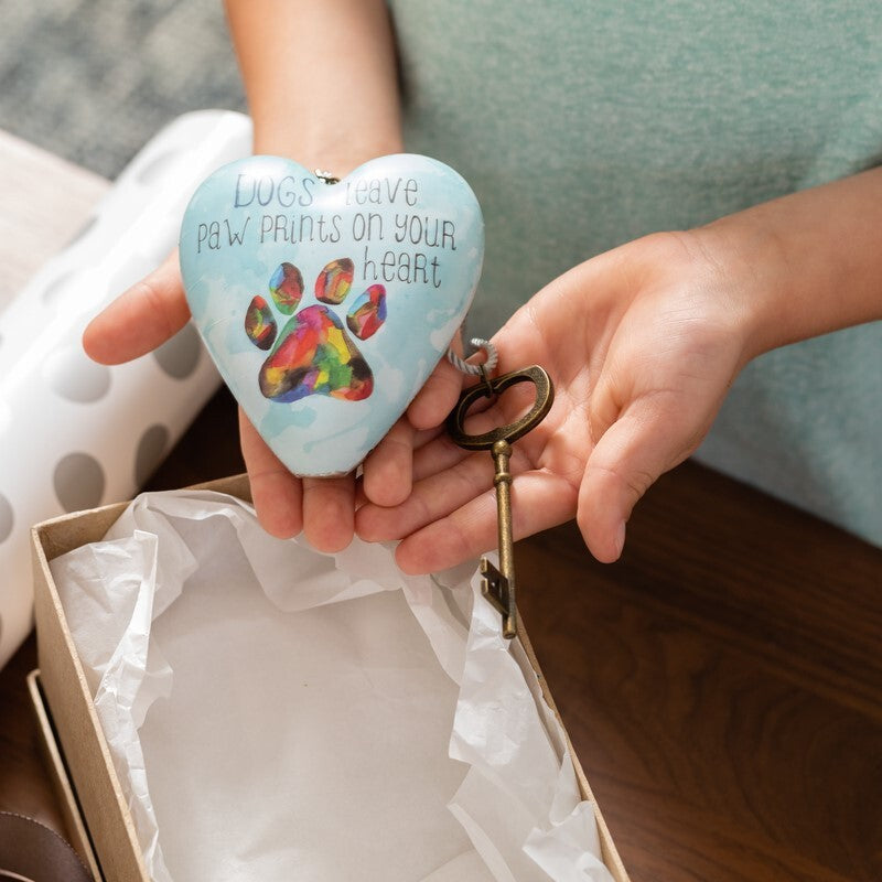 ART HEART PAW PRINTS
