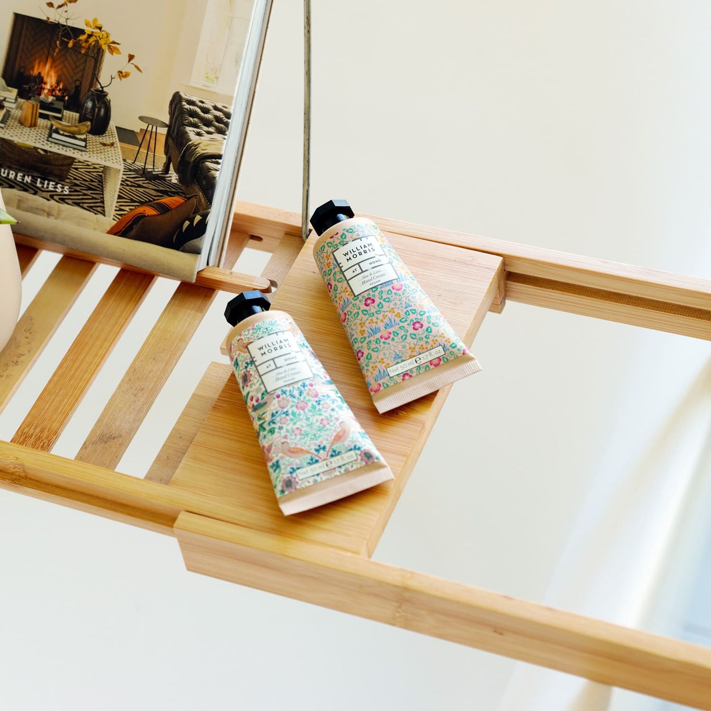 William Morris at Home Aloe & Lime Hand Cream Strawberry Thief