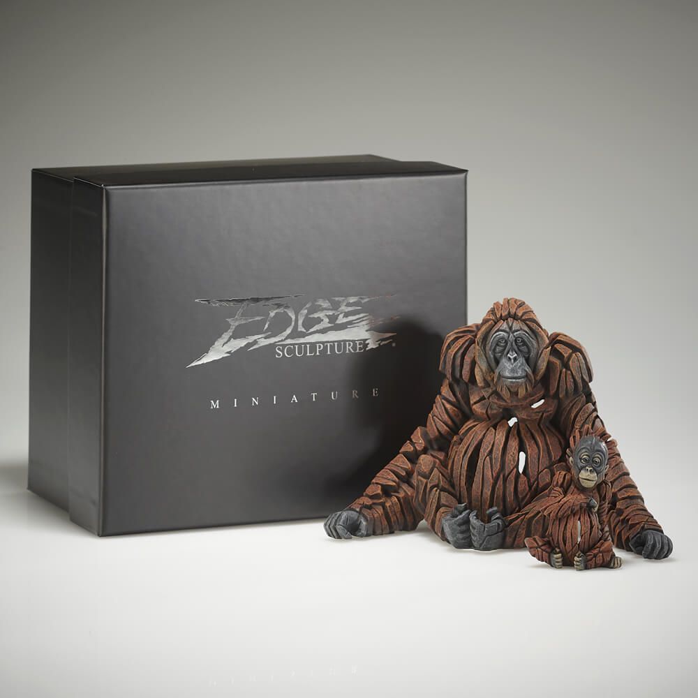 EDGE SCULPTURE MINIATURE ORANGUTAN SET MOTHER & BABY