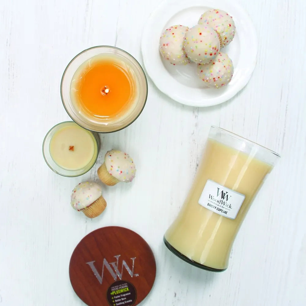 WoodWick Candle Large Bakery Cupcake