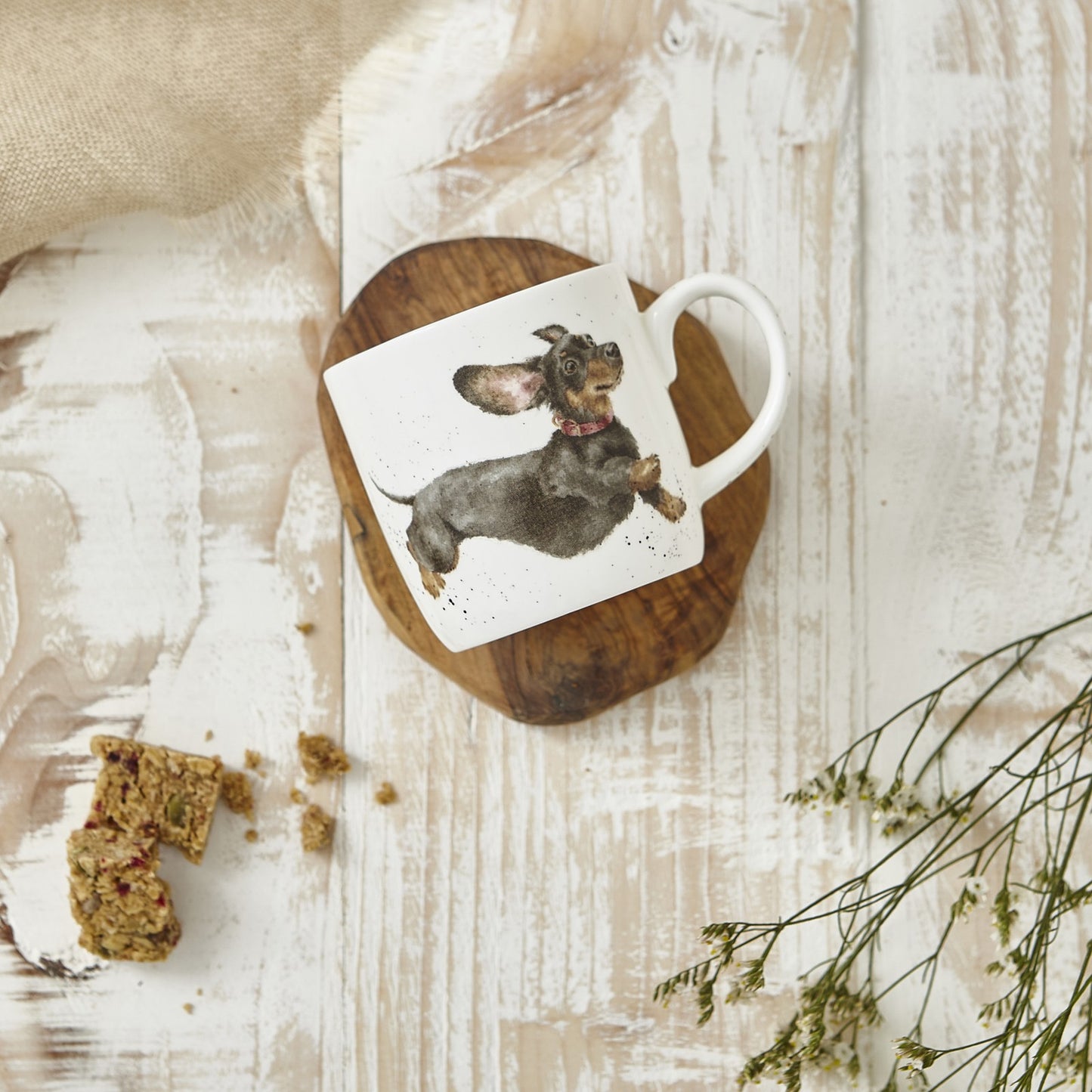 ROYAL WORCESTER WRENDALE MUG FRIDAY FEELING DOG