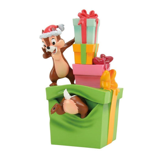 Disney Showcase Christmas Chip 'N' Dale With Gifts