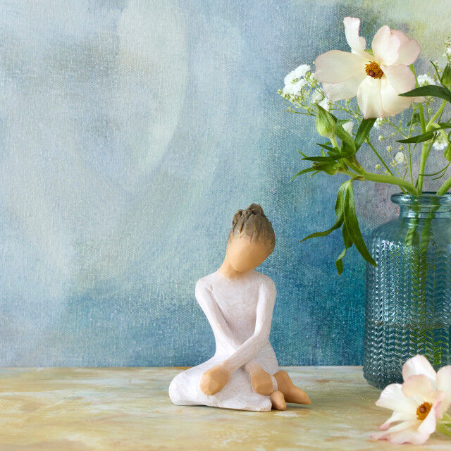 WILLOW TREE - SERENITY