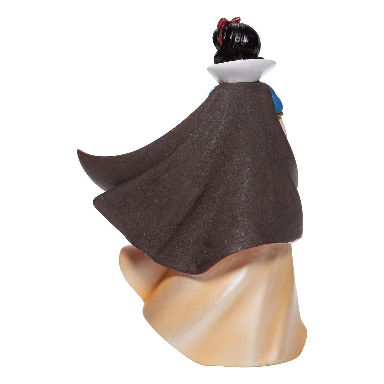 DISNEY SHOWCASE SNOW WHITE WITH CAPE IN WIND