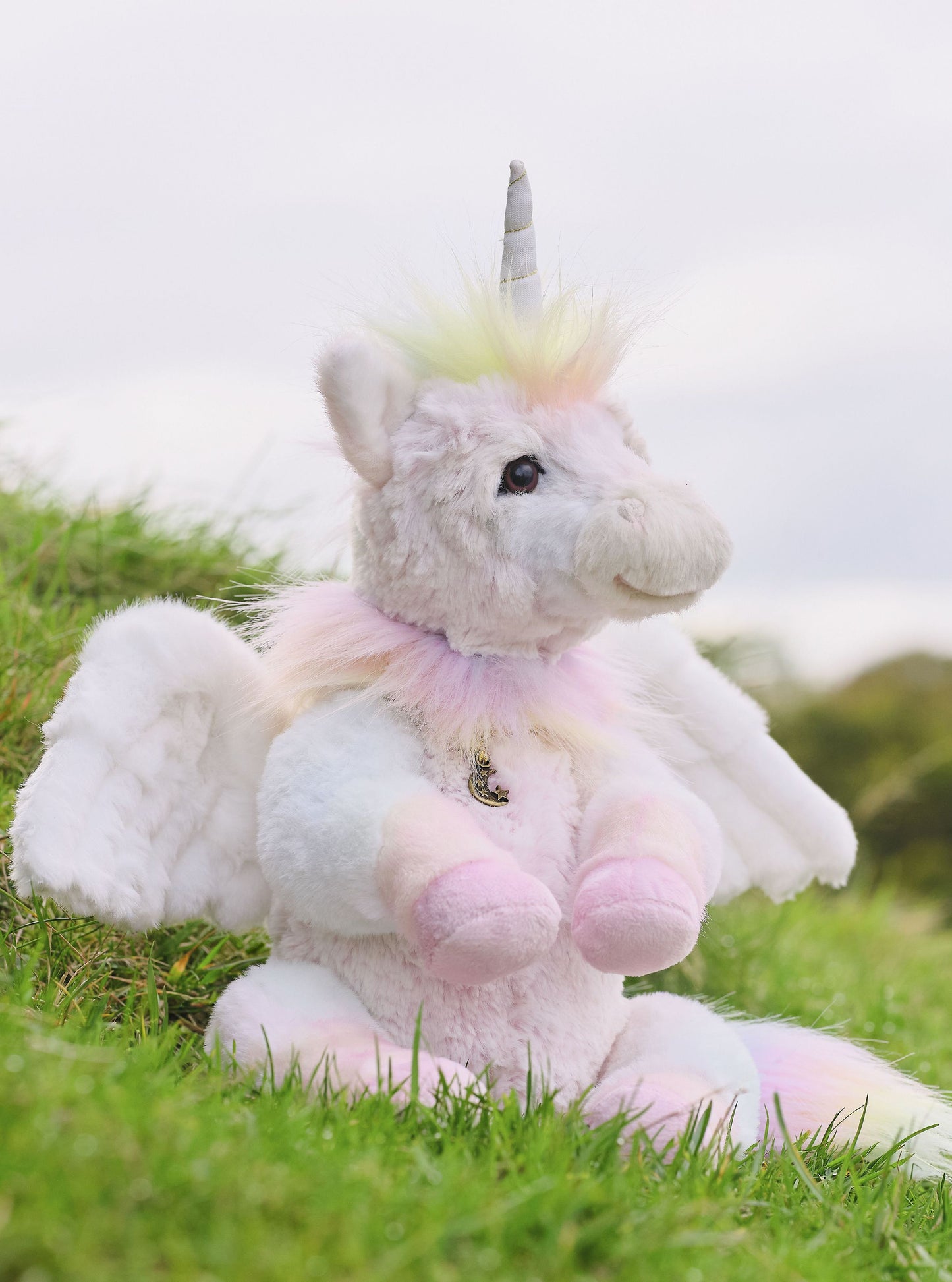 Charlie Bear 2026 Signature Collection Unicorn