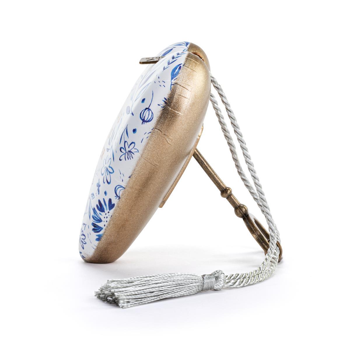 ART HEART GRANDMA'S LOVE IS FOREVER