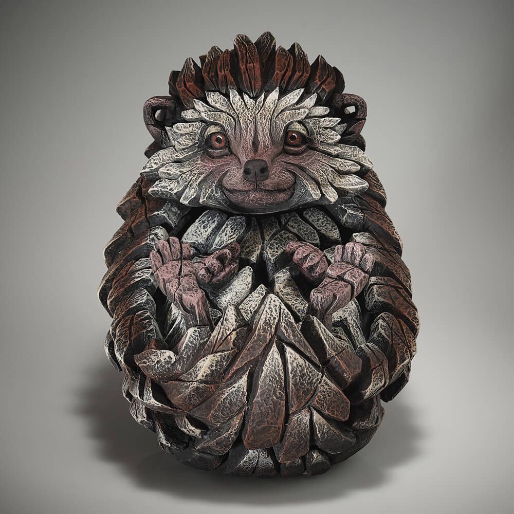 EDGE SCULPTURE HEDGEHOG FIGURE