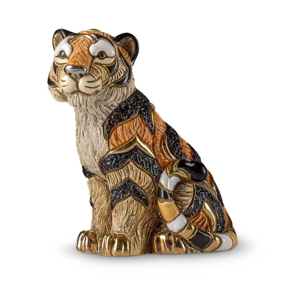 RINCONADA DE ROSA TIGER SITTING