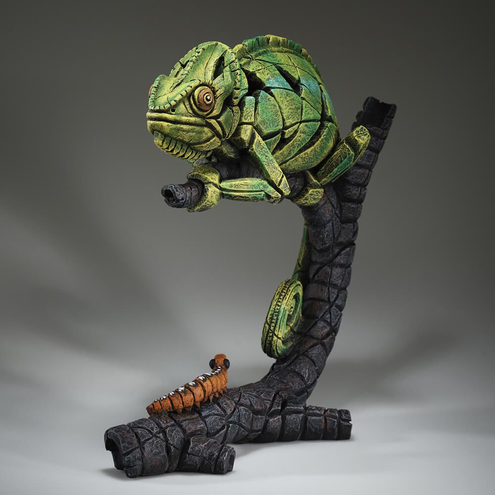 EDGE SCULPTURE CHAMELEON FIGURE
