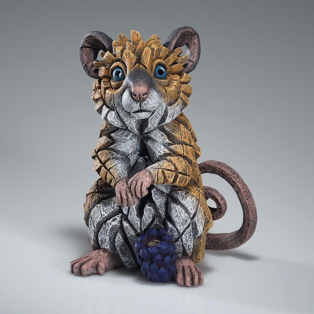 EDGE SCULPTURE FIELD MOUSE FIGURE