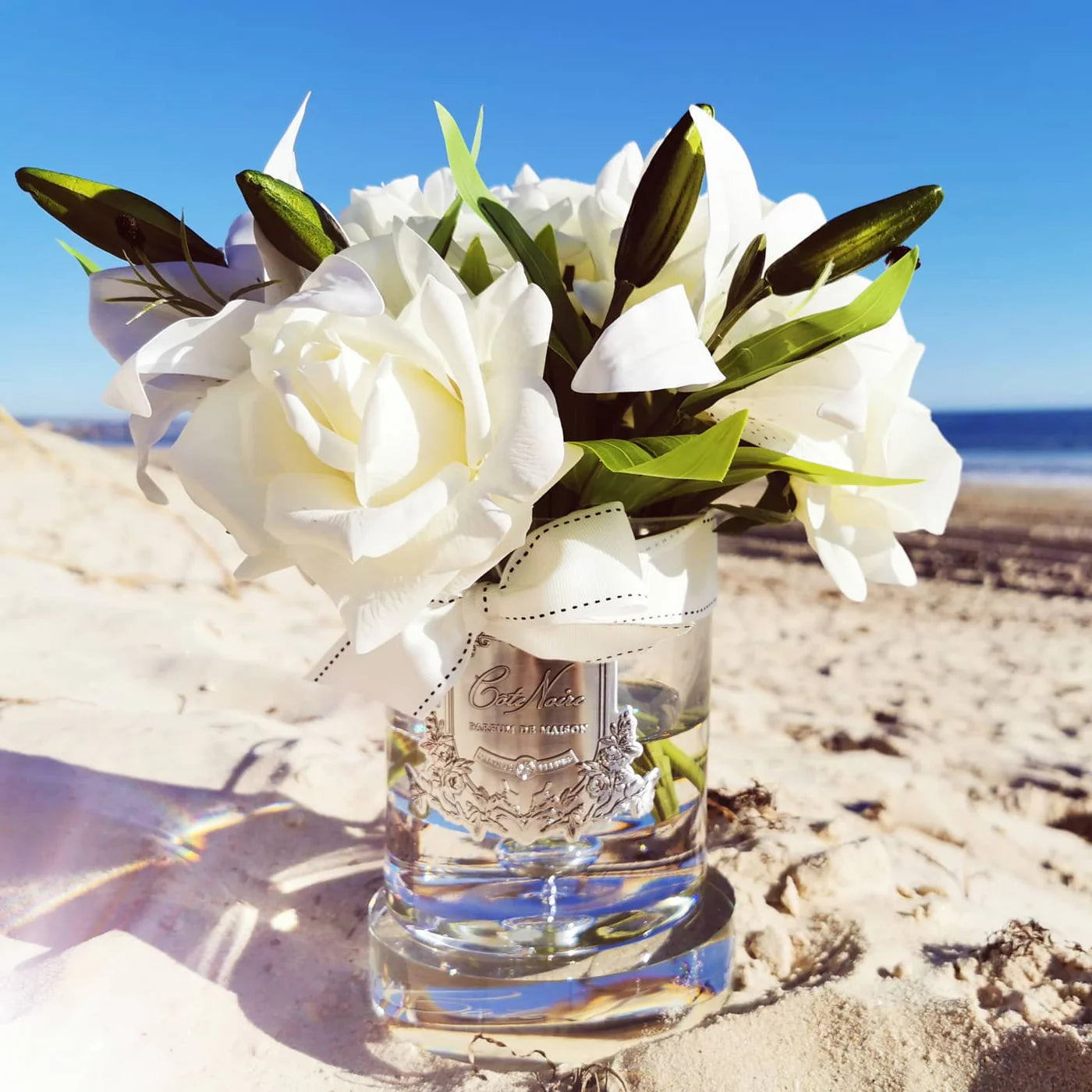 Cote Noire Luxury Roses & Lilies White