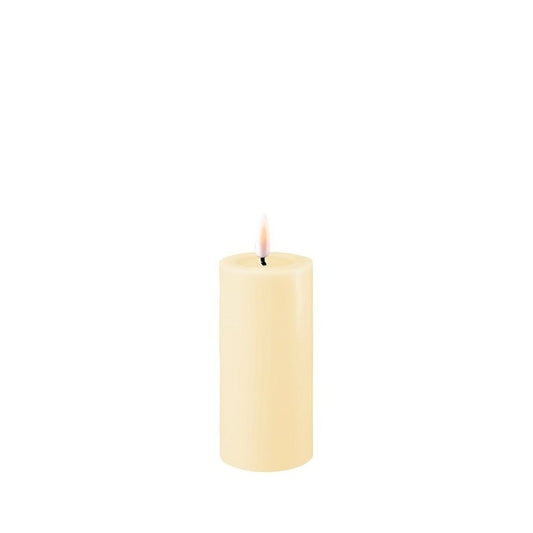 DELUXE HOMEART CREAM LED CANDLE 5X10CM