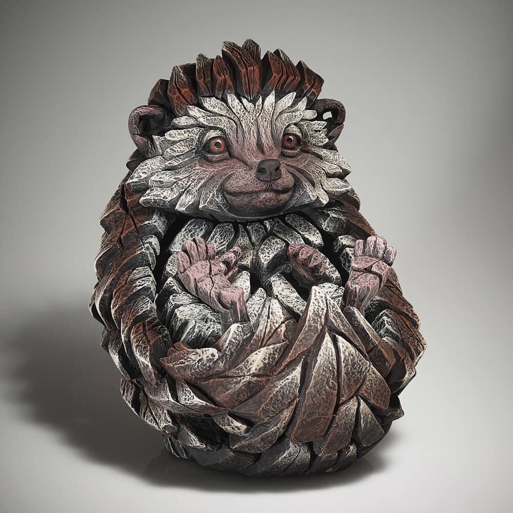 EDGE SCULPTURE HEDGEHOG FIGURE