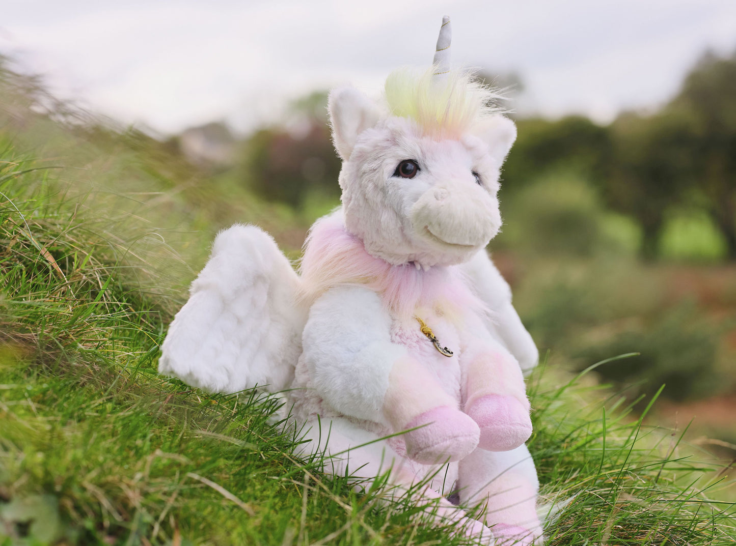 Charlie Bear 2026 Signature Collection Unicorn