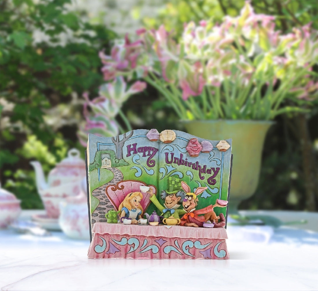 DISNEY TRADITIONS ALICE IN WONDERLAND HAPPY UNBIRTHDAY STORYBOOK 15.5CM