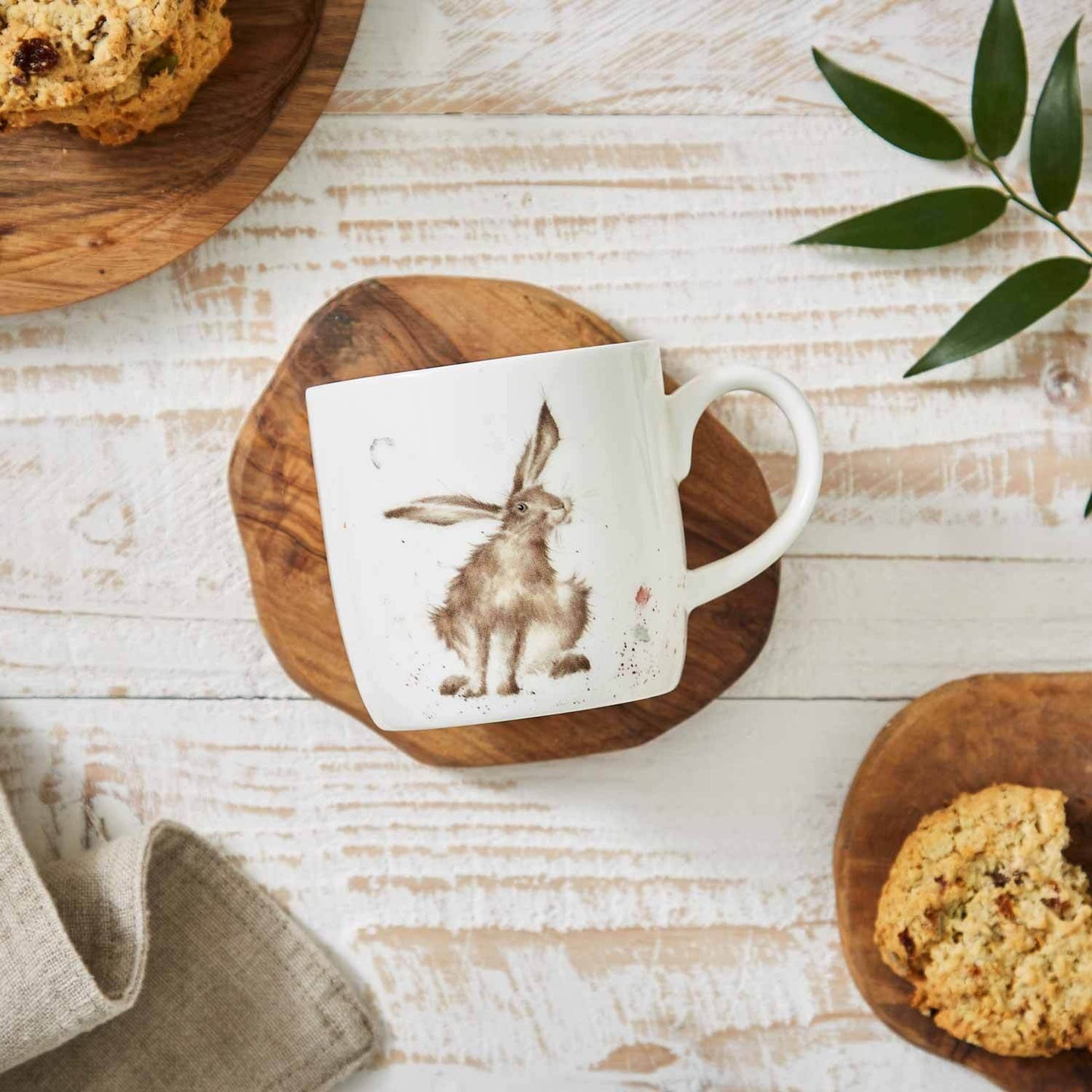 ROYAL WORCESTER WRENDALE MUG HARE