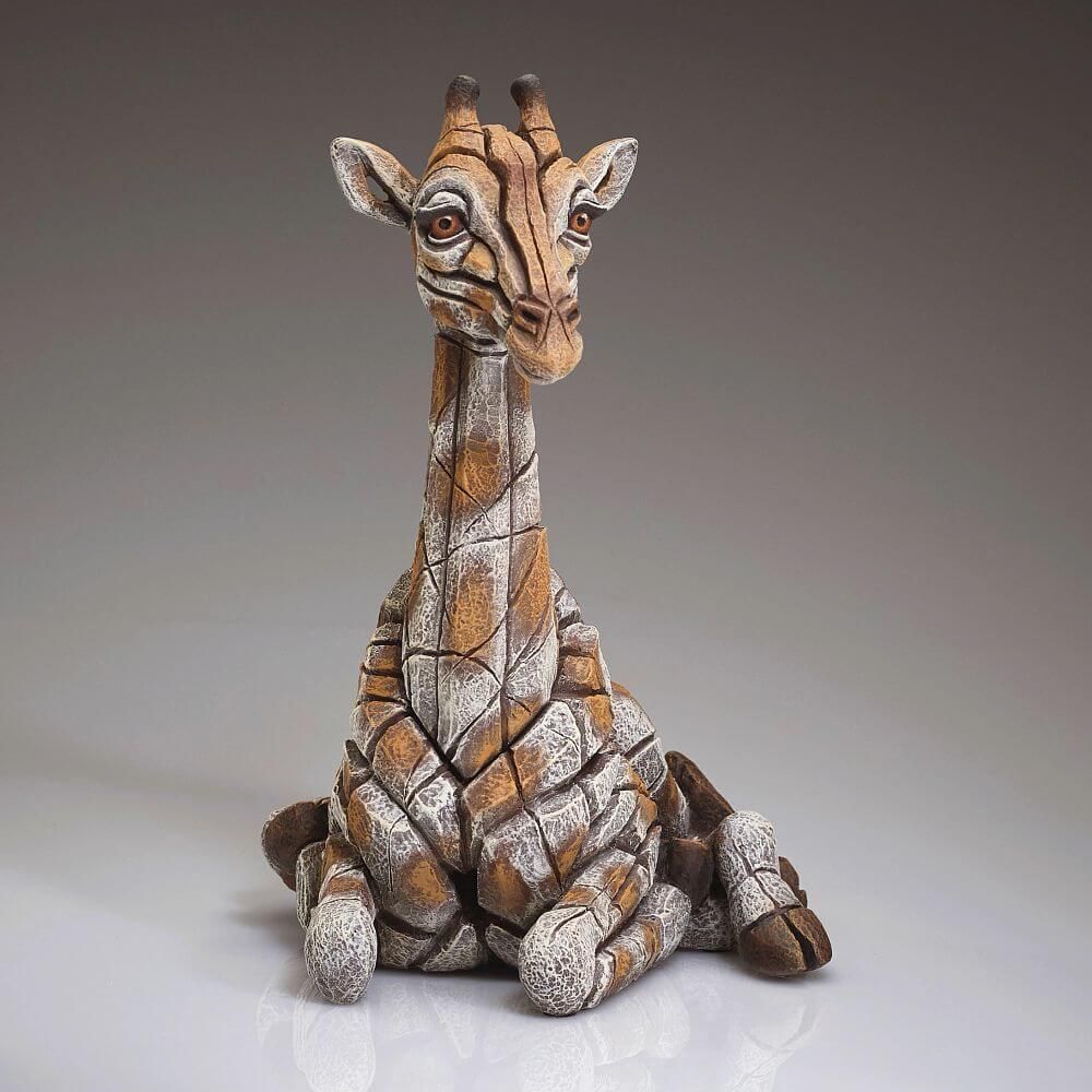 EDGE SCULPTURE GIRAFFE CALF FIGURE